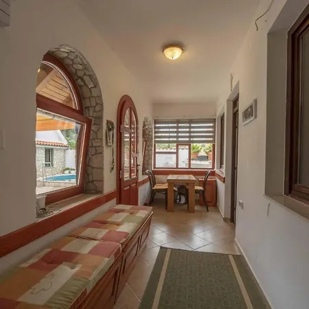 Traditional Stone House Perkovic Velika Cista (Sibenik-Knin)