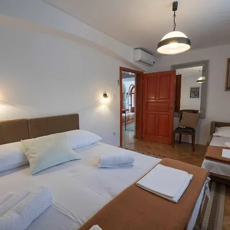 Βίλα Traditional Stone House Perkovic Velika Cista (Sibenik-Knin)