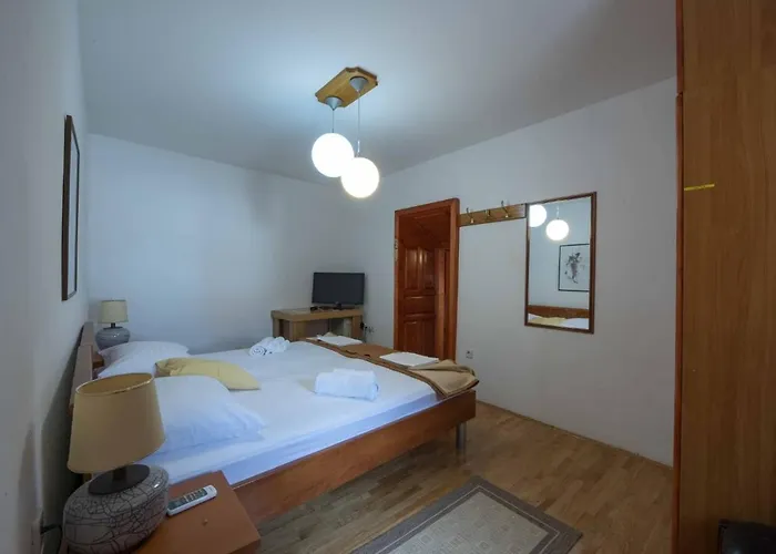 Traditional Stone House Perkovic * Velika Cista (Sibenik-Knin)