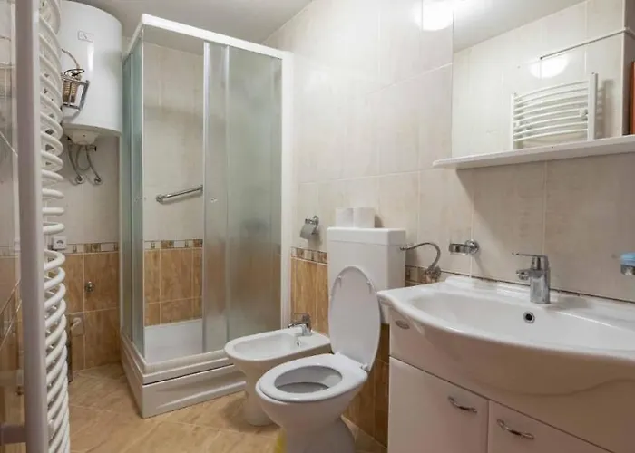 Traditional Stone House Perkovic Villa